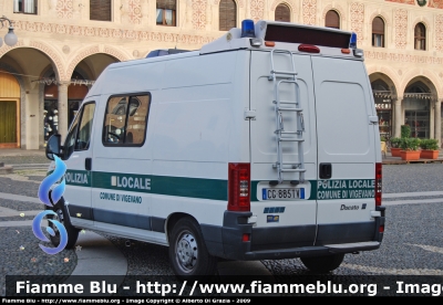 Fiat Ducato III serie
Polizia Locale Vigevano
Parole chiave: Fiat Ducato_IIIserie PL_Vigevano