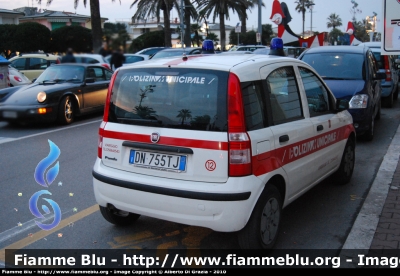 Fiat Nuova Panda
12 - Polizia Municipale Viareggio
Parole chiave: Fiat Nuova_Panda PM_Viareggio