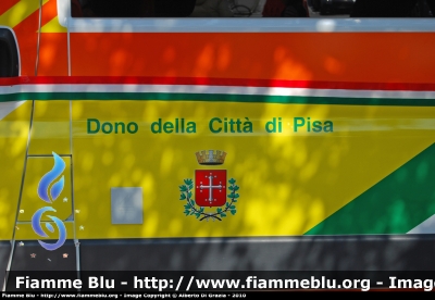 Fiat Ducato X250
43 - Pubblica Assistenza Croce Verde Viareggio
Trasporto Neonatale
L'ambulanza è un regalo della popolazione della vicina città di Pisa, come risarcimento morale per le ambulanze perse durante l'incidente ferroviario del 29 giugno 2009.
Allestita Mariani Fratelli
Parole chiave: Fiat Ducato_X250 118_Viareggio Ambulanza