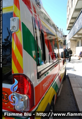 Fiat Ducato X250
43 - Pubblica Assistenza Croce Verde Viareggio
Trasporto Neonatale
Allestita Mariani Fratelli
Parole chiave: Fiat Ducato_X250 118_Viareggio Ambulanza