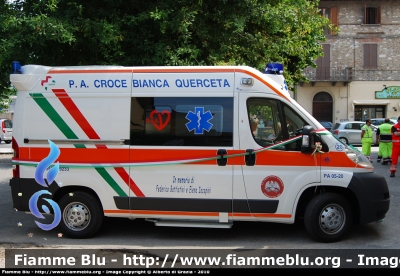 Fiat Ducato X250
Croce Bianca Querceta
Allestita Mariani Fratelli
Dedicata alla memoria di Federico Battistini e Elena Iacopini
due delle vittime del disastro ferroviario di Viareggio del 29 giugno 2009
Parole chiave: Fiat Ducato_X250 118_Viareggio Ambulanza