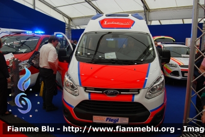 Ford Transit Custom
Veicolo promozionale Ford
In esposizione al Rettmobil 2013
Parole chiave: Ford Transit_Custom Ambulanza Rettmobil_2013