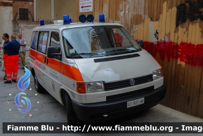 Volkswagen Transporter T4
Pubblica Assistenza Siena
Allesita Alessi & Becagli
Parole chiave: Volkswagen Transporter_T4 Ambulanza