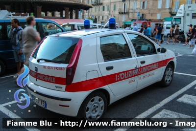 Fiat Punto III serie
Polizia Municipale Siena
Parole chiave: Fiat Punto_IIIserie