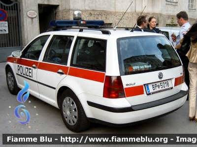 Volkswagen Golf Variant IV serie 
Österreich - Austria
Bundespolizei
Polizia di Stato 
Parole chiave: Volkswagen Golf_Variant_IVserie