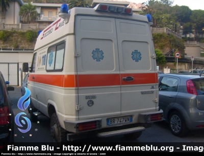 Iveco Daily 4x4 II serie
118 Massa
Soccorso Cave
BR 747 WN
Allestita Maf
Parole chiave: Iveco Daily_4x4_IIserie 118_Massa Ambulanza