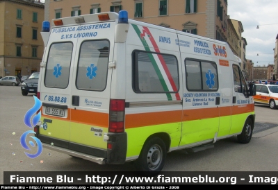 Fiat Ducato II Serie
12 - Società Volontaria di Soccorso Livorno
Sezione Ardenza La Rosa - Livorno Sud
Allestita Alessi & Becagli
Parole chiave: Fiat Ducato_IIserie 118_Livorno Ambulanza SVS_Livorno