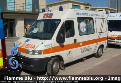 Fiat Ducato II serie
Pubblica Assistenza Poggibonsi
Parole chiave: Fiat Ducato_IIserie 118_Siena Ambulanza Pubblica_Assistenza_Poggibonsi