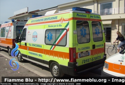 Fiat Ducato III serie
Pubblica Assistenza Concordia Fosdinovo
Allestita Orion
Parole chiave: Fiat Ducato_IIIserie 118_Massa Ambulanza Pubblica_Assistenza_Concordioa_Fosdinovo