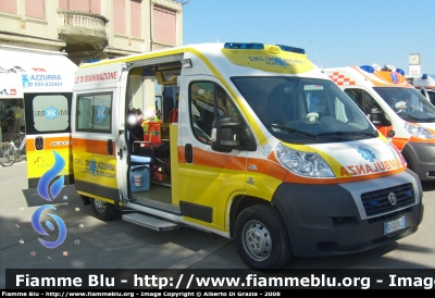 Fiat Ducato X250
Società di Mutuo Soccorso Croce Azzurra Pontassieve
Allestita Maf
Parole chiave: Fiat Ducato_X250 118_Firenze Ambulanza Società_di_Mutuo_Soccorso_Croce_Azzurra_Pontassieve