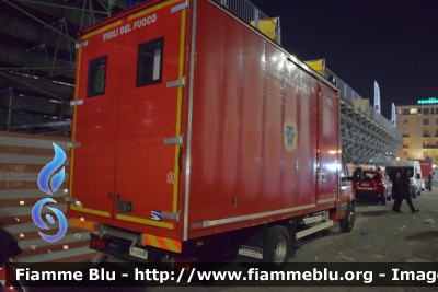 Iveco Daily III serie
Vigili del Fuoco
 Comando provinciale di Lucca
Nucleo NBCR
 Allestimento Sperotto
 VF22826 
Parole chiave: Iveco / Daily_IIIserie / VF22826