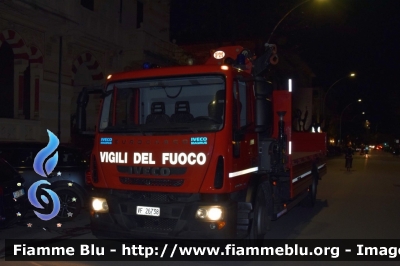 Iveco EuroCargo 180E30 III serie
Vigili del Fuoco
Comando Provinciale di Genova
Colonna Mobile Regionale
Autocarro con gru PM allestimento Iveco-Magirus
VF 26738
Parole chiave: Iveco / EuroCargo_180E30_IIIserie / VF26738