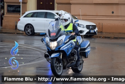 BMW R1200RT II serie
Polizia di Stato
Polizia Stradale
POLIZIA G2675
In scorta alla Mille Miglia 2020
Parole chiave: BMW / / / R1200RT_IIserie / / / POLIZIAG2675 / 1000_Miglia_2020