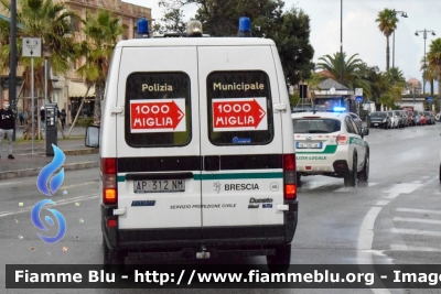 Fiat Ducato II serie
Polizia Locale
Comune di Brescia
Servizio di Protezione Civile
Livrea Polizia Municipale
In scorta alla Mille Miglia 2020
Parole chiave: Fiat Ducato_IIserie Mille_Miglia_2020