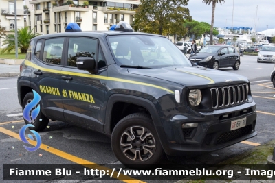 Jeep Renegade restyle
Guardia di Finanza
Allestimento NCT Nuova Carrozzeria Torinese
Decorazione Grafica Artlantis
GdiF 691 BN
Parole chiave: Jeep Renegade_restyle GdiF691BN