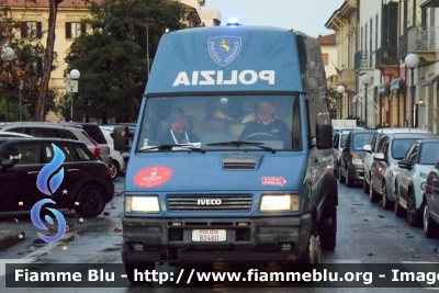 Iveco Daily II serie
Polizia di Stato
Polizia Stradale
POLIZIA B2460
In scorta alla Mille Miglia 2020
Parole chiave: Iveco Daily_IIserie POLIZIAB2460 Mille_Miglia_2020