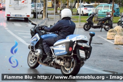 BMW R1200RT II serie
Polizia di Stato
Polizia Stradale
POLIZIA G2419
In scorta alla Mille Miglia 2020
Parole chiave: BMW / / / R1200RT_IIserie / / / POLIZIAG2419 / 1000_Miglia_2020