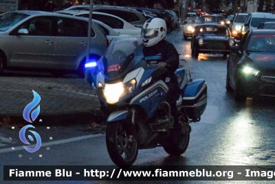 BMW R1200RT II serie
Polizia di Stato
Polizia Stradale
POLIZIA G2667
In scorta alla Mille Miglia 2020
Parole chiave: BMW / R1200RT_IIserie / POLIZIAG2667 1000_Miglia_2020