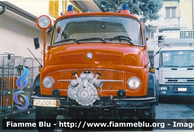 Mercedes-Benz MB 1113
Misericordia di Lido di Camaiore (LU)
Servizio Antincendio
Parole chiave: Mercedes-Benz MB_1113