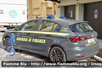 Fiat Nuova Tipo
Guardia di Finanza
Allestimento NCT Nuova Carrozzeria Torinese
Decorazione Grafica Artlantis
GdiF 893 BP
Parole chiave: Fiat Nuova_Tipo  GdiF893BP