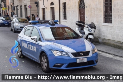 Seat Leon III serie
Polizia di Stato
Squadra Volante 
Allestimento NCT Nuova Carrozzeria Torinese
Decorazione Grafica Artlantis
POLIZIA M1853
Parole chiave: Seat Leon_IIIserie POLIZIAM1853