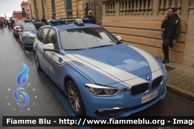 Bmw 320 Touring F31 III restyle
 Polizia di Stato
Polizia Stradale
Allestimento Focaccia
POLIZIA M3532
Parole chiave: Bmw 320_Touring_F31_III_restyle POLIZIAM3532 Giro_D_Italia_2023