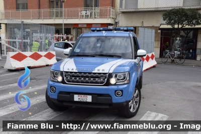 Land Rover Discovery 4
Polizia di Stato
 Squadra Volante
 Unità Operativa di Primo Intervento 
 POLIZIA M2612
Parole chiave: Land-Rover / Discovery_4 / POLIZIAM2612