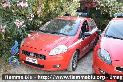 Fiat Grande Punto
Vigili del Fuoco
Comando Provinciale di Lucca
Vf 25185
Parole chiave: Fiat Grande_Punto VF25185