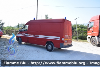 Mercedes Benz Sprinter II serie
Vigili del Fuoco
Comando Provinciale di Lucca
VF 25386
Parole chiave: Mercedes-Benz Sprinter_IIserie VF25386