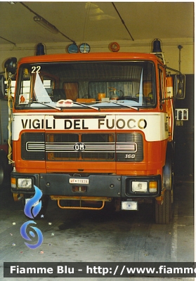 Iveco OM 160
Vigili del Fuoco
Comando Provinciale di Lucca
Distaccamento Permanente di Viareggio
AutoPompaSerbatoio allestimento Baribbi
VF 11939
Parole chiave: Iveco-OM 160 VF11939