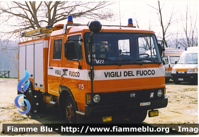 Iveco OM 79-13
Vigili del Fuoco
AutoPompaSerbatoio allestimento Baribbi
VF 12799
Parole chiave: Iveco-OM 79-13 VF12799