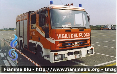 Iveco City2000 100E21 I serie
Vigili del Fuoco
Comando Provinciale di Brescia
AutoPompaSerbatoio allestimento Iveco-Magirus
VF 21115
Parole chiave: Iveco City2000_100E2_Iserie VF21115