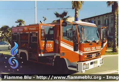 Iveco City2000 100E21 I serie
Vigili del Fuoco
Comando Provinciale di Lucca
Distaccamento di Castelnuovo di Garfagnana
AutoPompaSerbatoio allestimento Iveco-Magirus
VF 21972
Parole chiave: Iveco City2000_100E2_Iserie VF21972