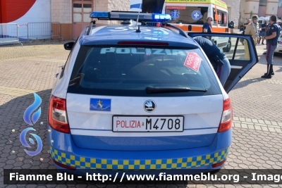 Skoda Octavia Wagon V serie
Polizia di Stato
Polizia Stradale
Allestimento Focaccia
Decorazione Grafica Artlantis
POLIZIA M4708
In scorta alla Mille Miglia 2021
Parole chiave: Skoda / Octavia_Wagon_Vserie / POLIZIAM4708