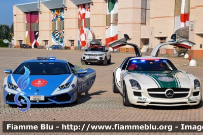 Lamborghini Huracán LP 610-4 
Polizia Di Stato 
Polizia Stradale 
Allestimento Lamborghini 
Decorazione Grafica Artlantis 
POLIZIA H8862 
Con stemma celebrativo "70 Anni Polizia Stradale"
In scorta alla Mille Miglia 2021
Con Mercedes-Benz SLS 6.3 AMG Dubai Police 

Parole chiave: Lamborghini / Huracàn_LP610-4 / POLIZIAH8862 Mille_Miglia_2021