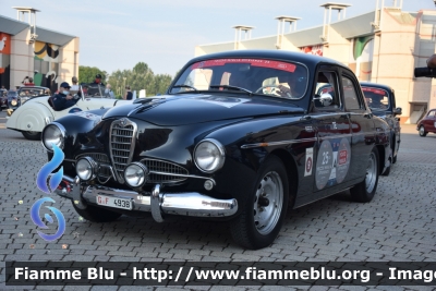 Alfa Romeo 1900
Guardia di Finanza
Anno 1954
GdiF 4938
Mille Miglia 2019
Parole chiave: Alfa-Romeo / 1900 / GdiF4938 / Mille_Miglia_2021