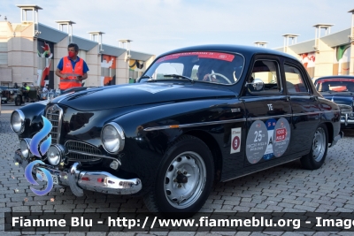 Alfa Romeo 1900
Guardia di Finanza
Anno 1954
GdiF 4938
Mille Miglia 2019
Parole chiave: Alfa-Romeo / 1900 / GdiF4938 / Mille_Miglia_2021