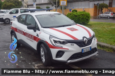 Renault Captur
Polizia Municipale Viareggio (LU)
Allestimento Ciabilli
POLIZIA LOCALE YA 314 AJ
Parole chiave: Renault Captur POLIZIALOCALEYA314AJ Giro_D_Italia_2023