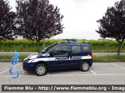 Fiat Qubo 
 Polizia Locale Comune di Camponogara 
 Ufficio Mobile Allestimento Battiston Veicoli Speciali
POLIZIA LOCALE YA 675 AL
Parole chiave: Fiat Qubo POLIZIALOCALEYA675AL