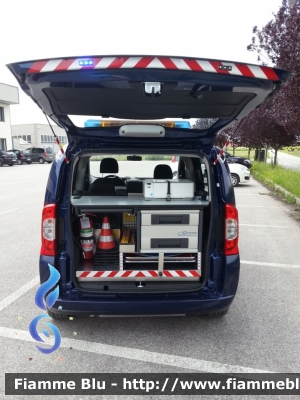 Fiat Qubo 
 Polizia Locale Comune di Camponogara 
 Ufficio Mobile Allestimento Battiston Veicoli Speciali
POLIZIA LOCALE YA 675 AL
Parole chiave: Fiat Qubo POLIZIALOCALEYA675AL