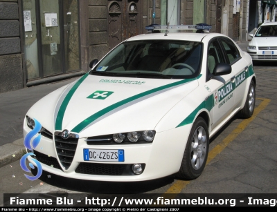 Alfa Romeo 159 JTDm
Polizia Locale Milano
3515 - DG 426 ZS

Parole chiave: Alfa_Romeo_159JTDm Polizia_Locale Milano 3515 DG426ZS