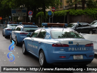 Alfa Romeo 159
Polizia di Stato
Polizia Stradale
1000 Miglia 2013
POLIZIA F9837
Parole chiave: Alfa-Romeo 159 PoliziaF9837 Mille_Miglia_2013