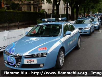 Alfa Romeo 159
Polizia di Stato
Polizia Stradale
1000 Miglia 2013
POLIZIA F9837
Parole chiave: Alfa-Romeo 159 PoliziaF9837 Mille_Miglia_2013