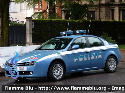 Alfa Romeo 159
Polizia di Stato
Polizia Stradale
1000 Miglia 2013
POLIZIA F9837
Parole chiave: Alfa-Romeo 159 PoliziaF9837 Mille_Miglia_2013