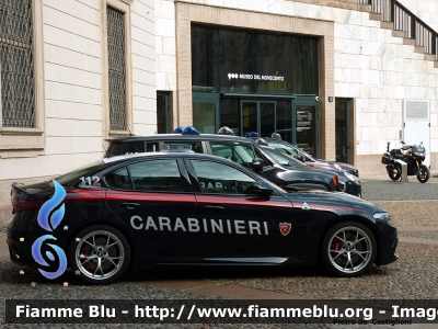 Alfa Romeo Nuova Giulia Quadrifoglio
Carabinieri
Nucleo Operativo e RadioMobile di Milano
CC DK 555

130° anniversario
Associazione Nazionale Carabinieri
Parole chiave: Alfa-Romeo Nuova_Giulia_Quadrifoglio CCDK555 130_ANC