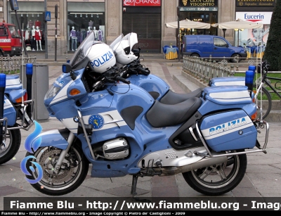 Bmw R850RT
Polizia Stradale
Polizia G0054 - G0406

Parole chiave: Polizia_stradale BMW R850RT Polizia G0054 PoliziaG0406