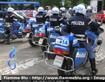 BMW R 850 RT
Polizia Stradale
Scorta al Giro d’Italia 2007
Parole chiave: Polizia_stradale BMW R850RT Giro Italia 2007