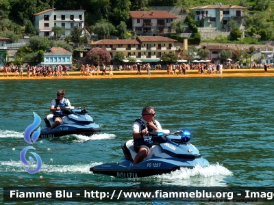 Bombardier-BRP Sea Doo GTI
Polizia di Stato
PS 1297 - PS 1298

Floating Piers 2016
Parole chiave: Bombardier-BRP Sea_Doo_GTI The_Floating_Piers_2016