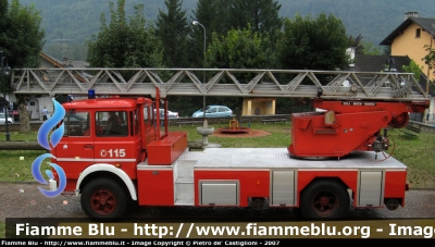 Fiat 684N
Vigili del Fuoco
Comando Provinciale Verbania
VF 10056

Parole chiave: Fiat 684N VVF_Verbania VF10056