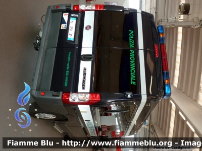 Fiat Ducato X250
Polizia Provinciale
Provincia di Verona
POLIZIA LOCALE YA 658 AD
Parole chiave: Fiat Ducato_X250 POLIZIALOCALEYA658AD Reas_2012